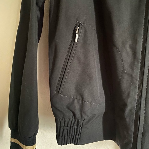 Fred Perry Reissues Made in England Bomber 38 - Picture 4 of 10